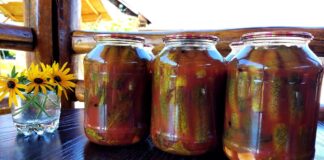 Кухар розповів, як правильно зробити пікантний маринад для огірків