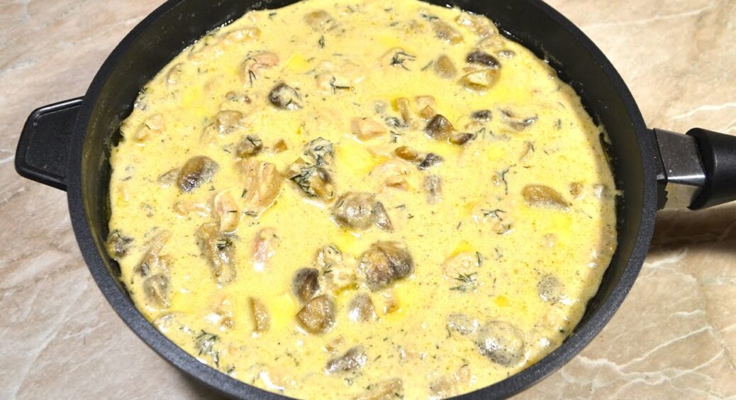 Коли до зарплати ще 7 днів, роблю цю підливу з грибами: дуже ситно і навіть не зрозумієш, що м’яса немає 