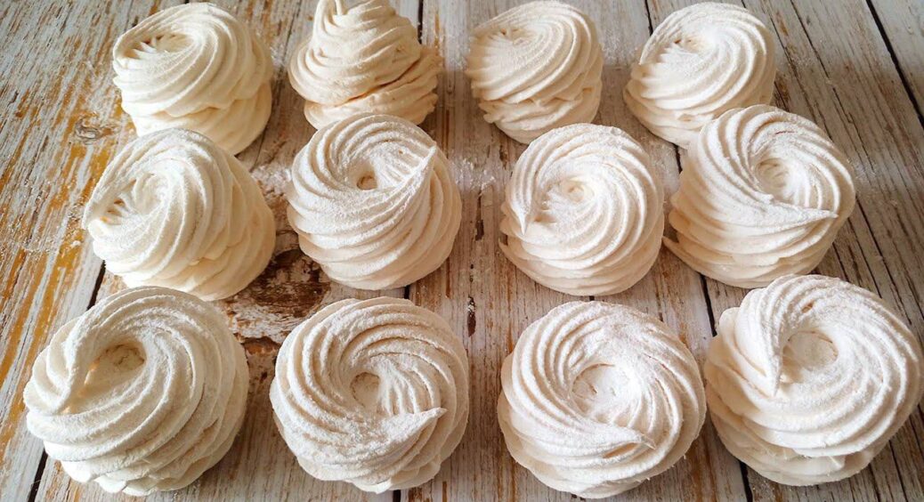 Зефір в магазині більше не купую: витрачаю лише 15 хвилин, а дітлахи аж пищать від смачного задоволення 