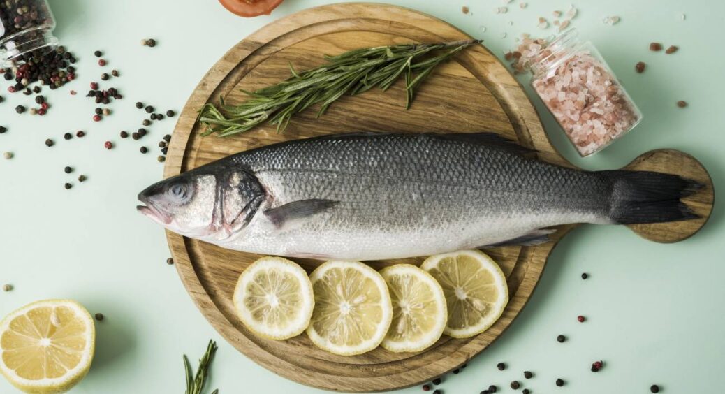 Риба – новий суперпродукт для квітучого саду! Додала її в ґрунт, і тепер мій врожай зростає на очах! 