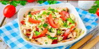 Кулінари поділилися рецептом салату з пекінської капусти та курки