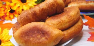 Кулінари поділилися рецептом смажених пиріжків із картоплею на сковорідці