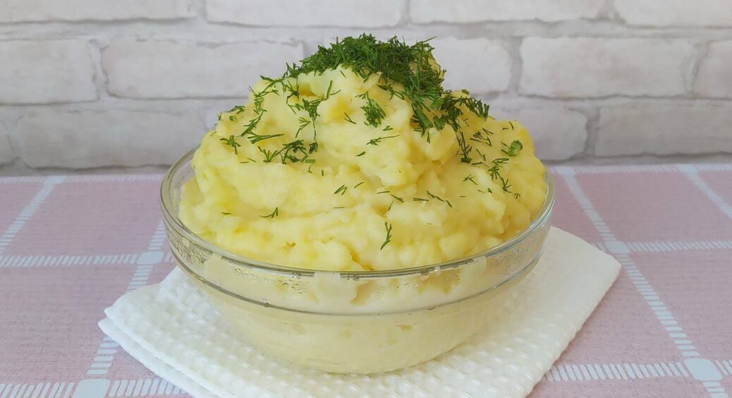 Картопляне пюре буде як у ресторані: додайте замість молока цей інгредієнт – і смак здивує кожного 