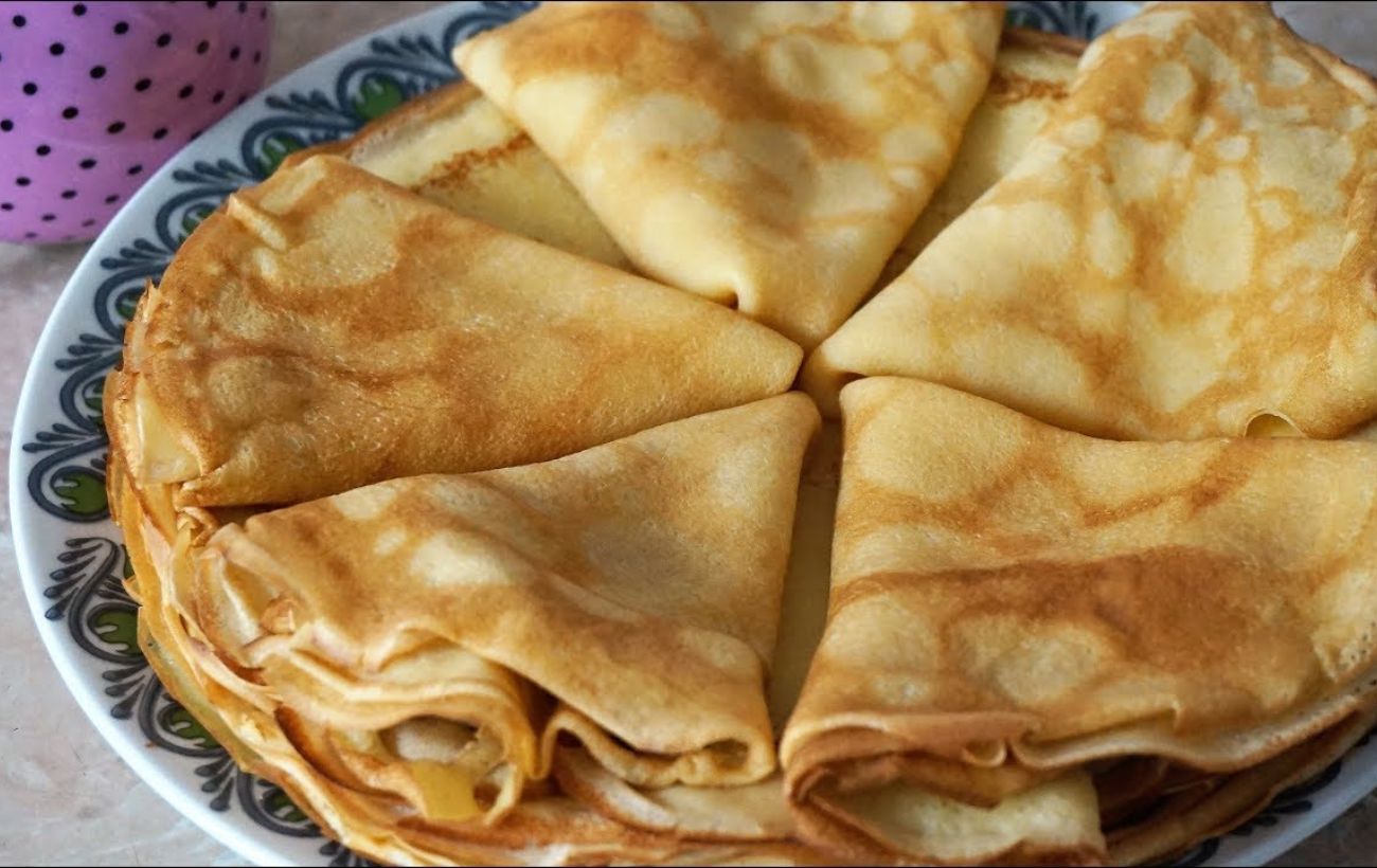 Як приготувати тонкі млинці, які не будуть рватись