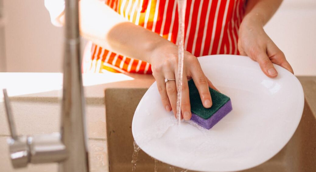 “Золоті” секрети затишної кухні: прабабуся шепнула на вушко декілька трюків – тепер живу, як у медовому раю 