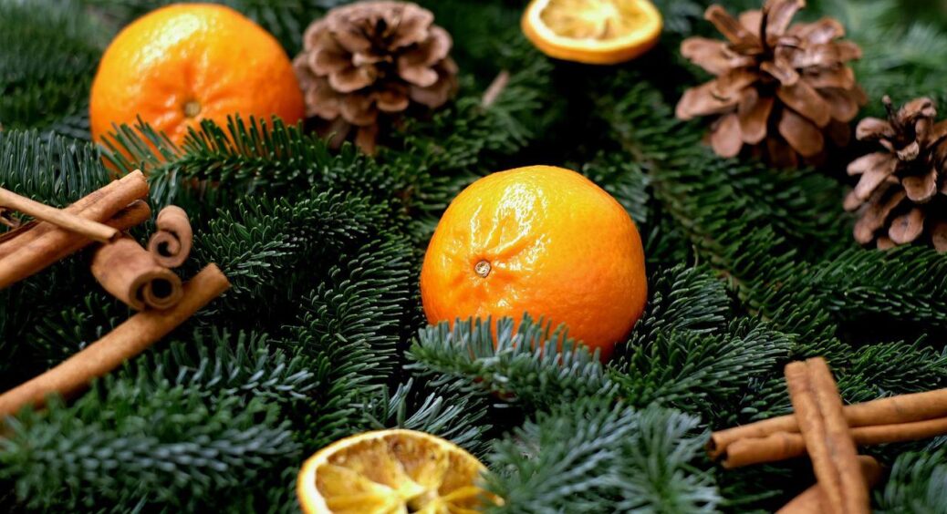 Всього лише 30 секунд – і кислі мандарини перетворяться на солодкі: це зовсім не магія! Перевірений лайфхак 