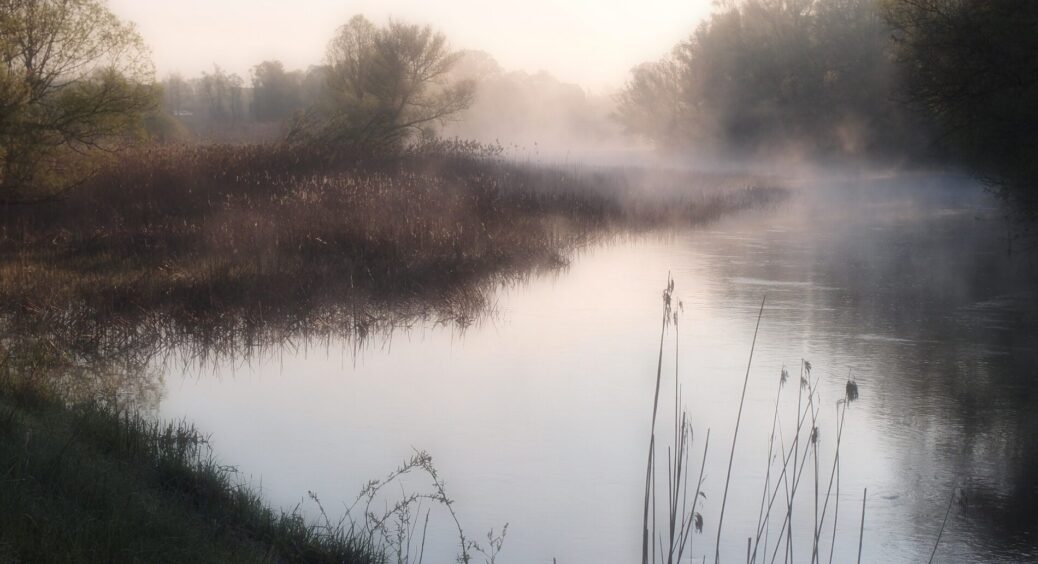 В цей 1 день тижня не можна підходити до річки – і ось чому: порада від бабусь для захисту від негараздів 