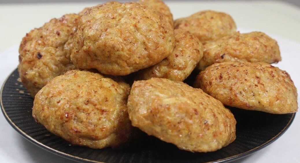 Котлети будуть “самий сок”: 1 секрет, яку цибулю правильно додавати у фарш для котлет – нарізану чи натерту 