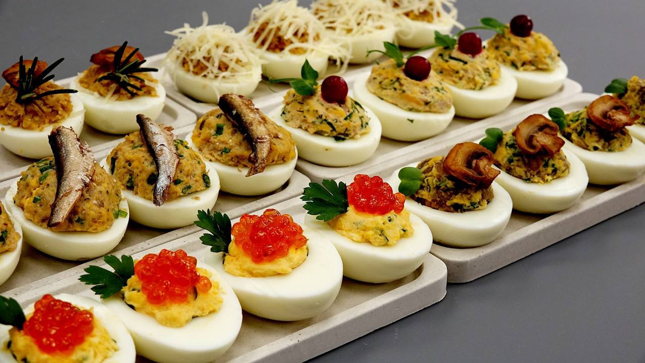 Кухарі розповіли, як використати варені яйця, що лишились після свят