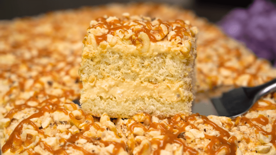 Кондитери розповіли рецепт торту "Білочка", який готується 30 хвилин