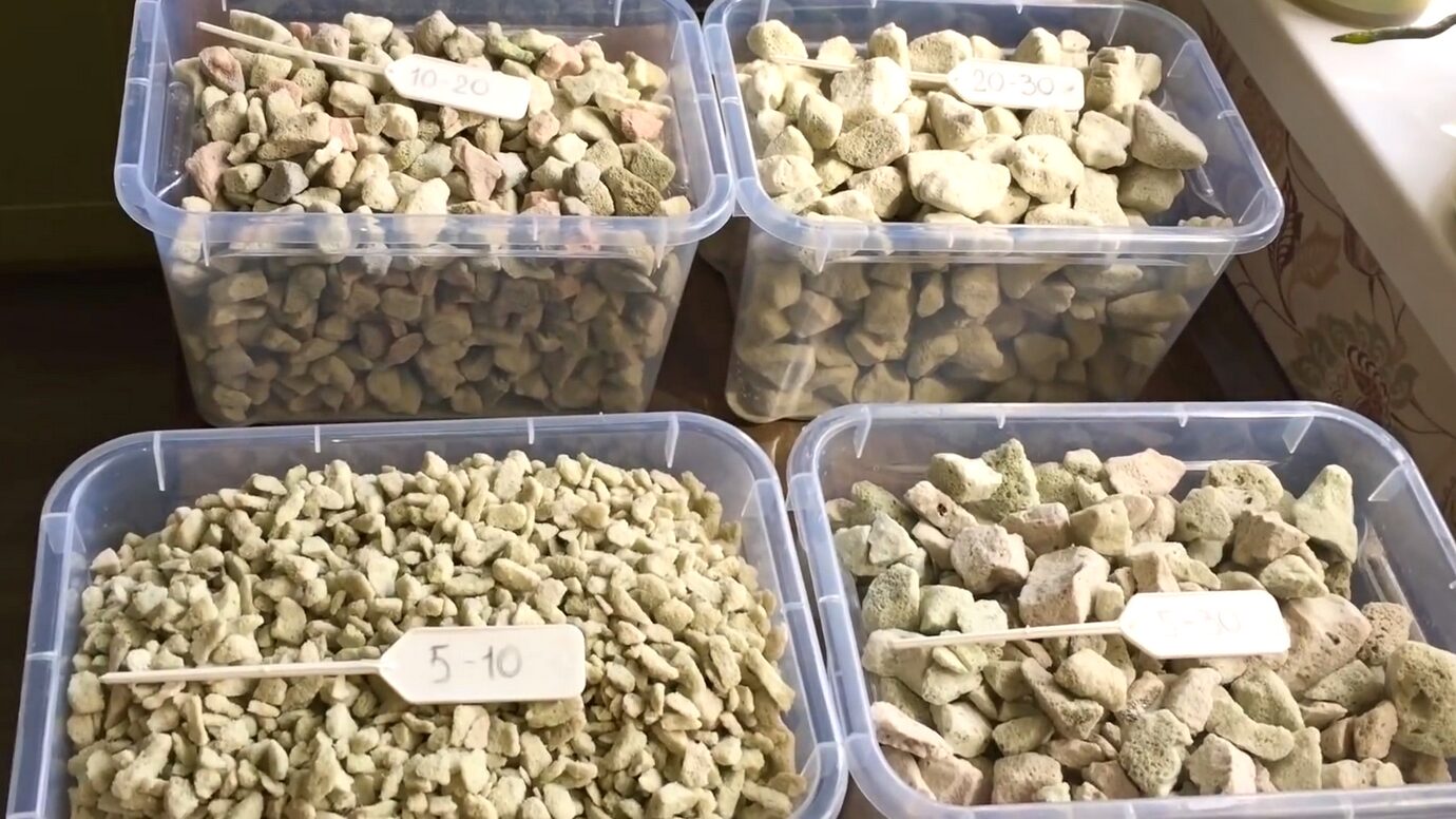 Садівники поділилися рецептом домашнього ґрунту для кімнатних рослин