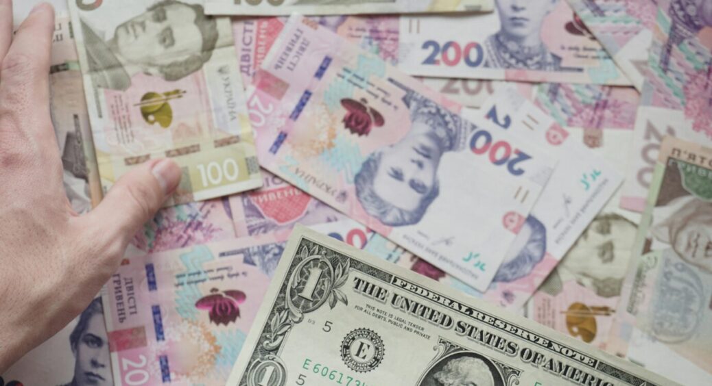 Прийдуть приємні новини: на цих 2 знаків Зодіаку чекають солідні грошові поповнення — сюрприз від Всесвіту 