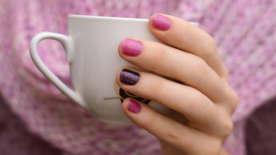 Астрологи пояснили, як обрати щасливий колір манікюру за знаком Зодіаку