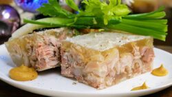 Кулінари пояснили, на чому не можна варити холодець 