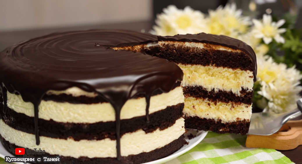 Племінниця працювала в кондитерській і розкрила секрет: супер-шоколадний бісквіт без міксера за 5 хвилин 