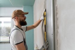 Експерти розповіли, який матеріал легко замінить вінілові шпалери 