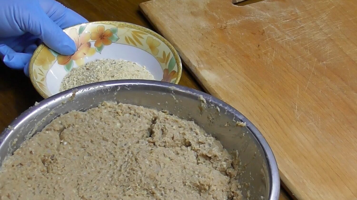 Кулінари поділилися рецептом горохових котлет для посту