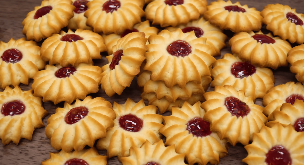 Пісочне печиво, яке тане швидше за сніг у березні: бабуся просила нікому не розказувати цей рецепт, тому тсс 