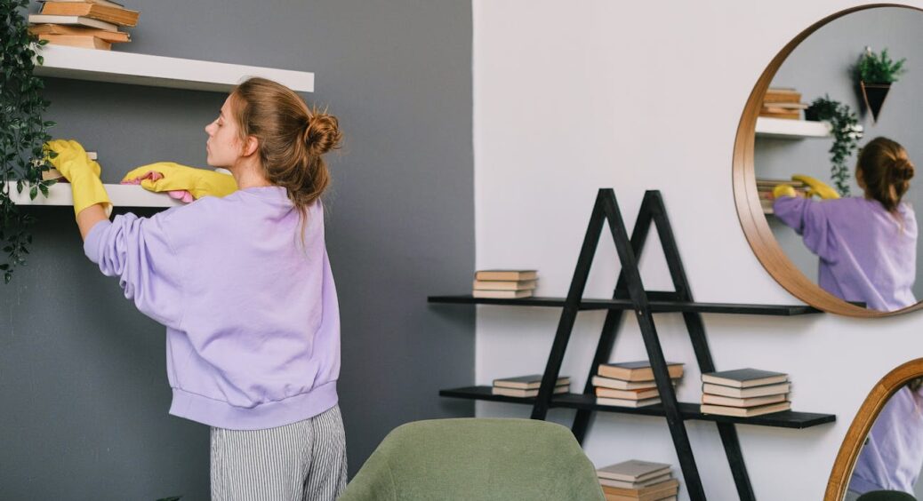 Перед Новим роком вимиваю весь будинок з сіллю: бабуся казала, “так змивається погана енергетика” 