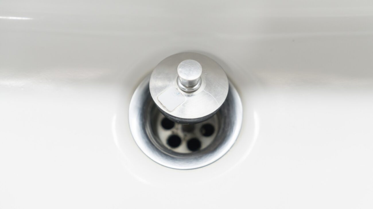 Експерти розповіли, як усунути засмічення у раковині