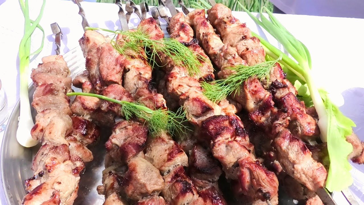 Експерти розповіли, який шашлик у супермаркеті краще не купувати