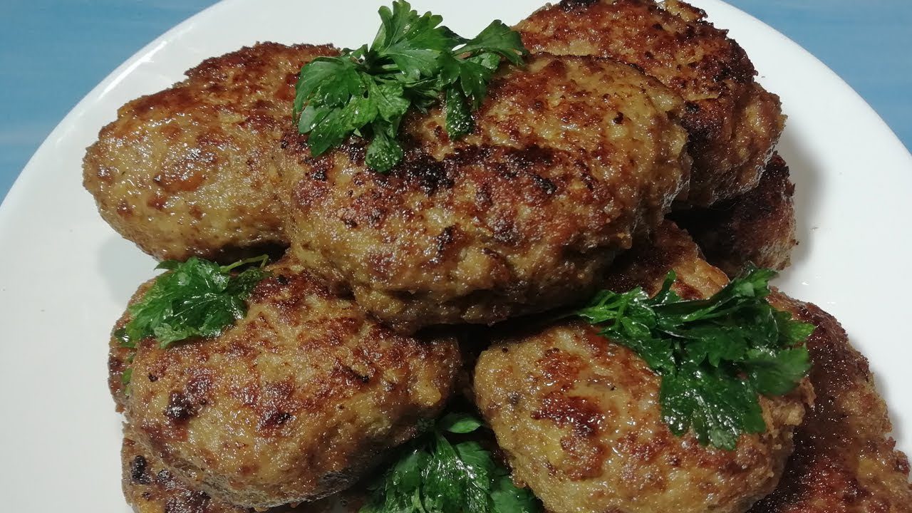 Кулінари розповіли, який популярний овоч може зробити фарш для котлет набагато смачнішим