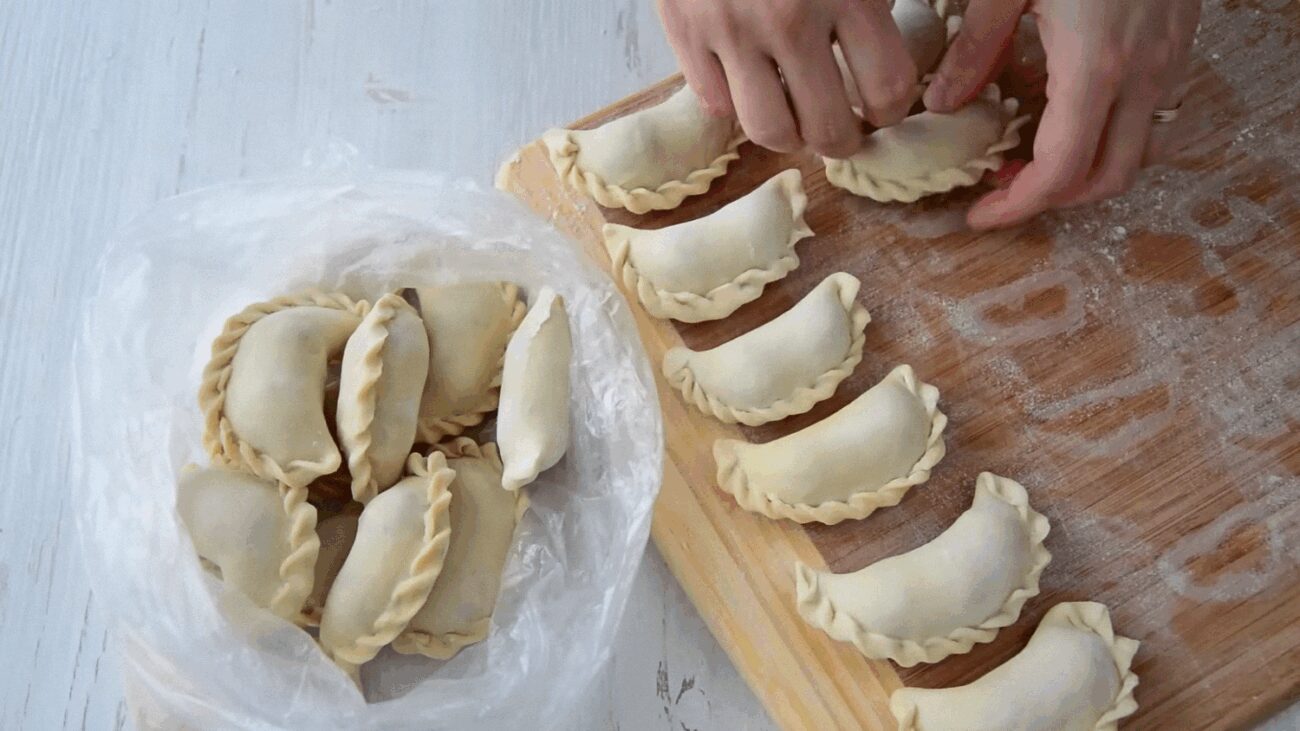 Кулінари розповіли 2 секрети ідеального тіста для вареників