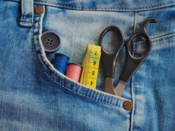 jeans-8314814_1280 