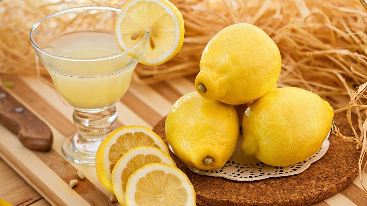 Кулінари розповіли, як зробити лимонний сік у домашніх умовах