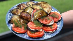 Шеф-кухарі розповіли, як приготувати баклажани на сковороді без кляру 