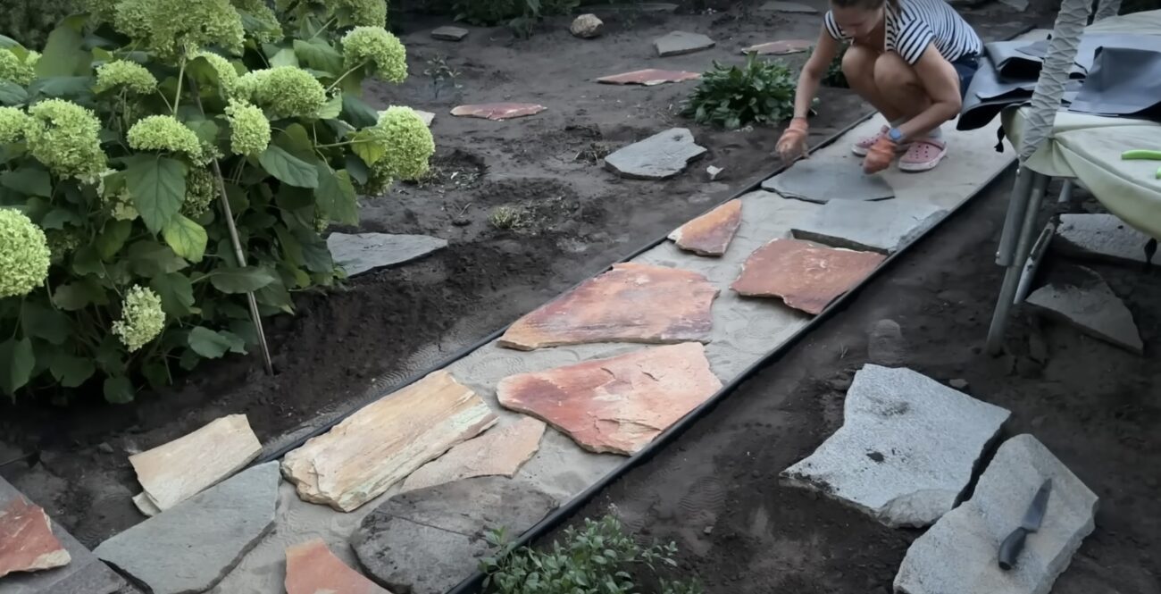 Садівники розповіли, з чого зробити міцні садові доріжки Садівники розповіли, з чого зробити міцні садові доріжки