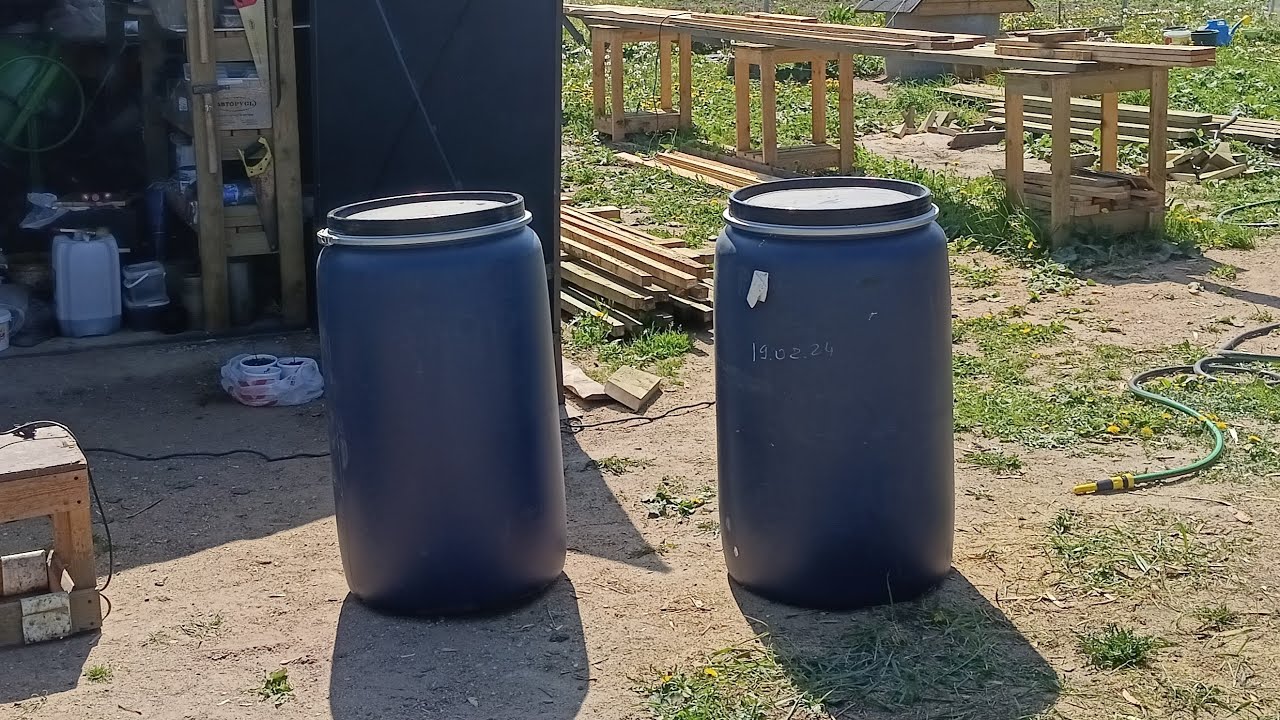 Городники розповіли, бочки якого кольору краще обрати для поливу Городники розповіли, бочки якого кольору краще обрати для поливу