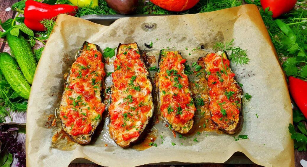 Баклажани по-новому в духовці за 25 хвилин: влітку готую їх 4 рази на тиждень – це ідеальна ароматна закуска 