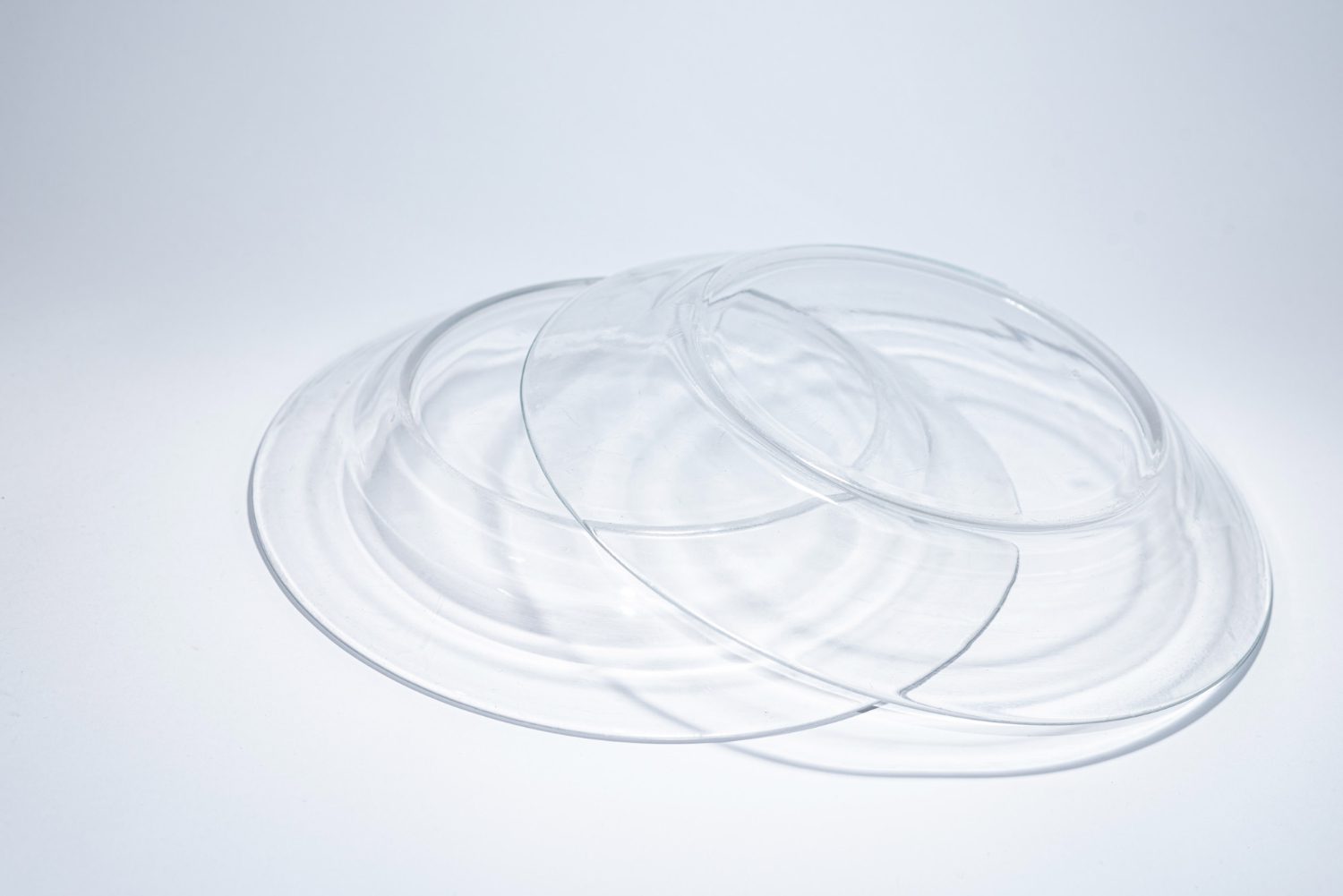  Господині пояснили, що можна зробити з кришками від сметани на кухні