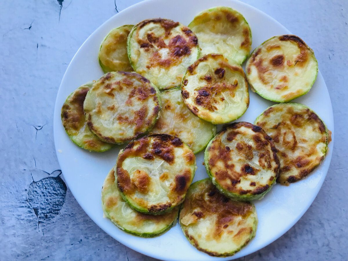 Кулінари розповіли, як приготувати смачні кабачки – будуть м'які всередині та хрусткі зовні