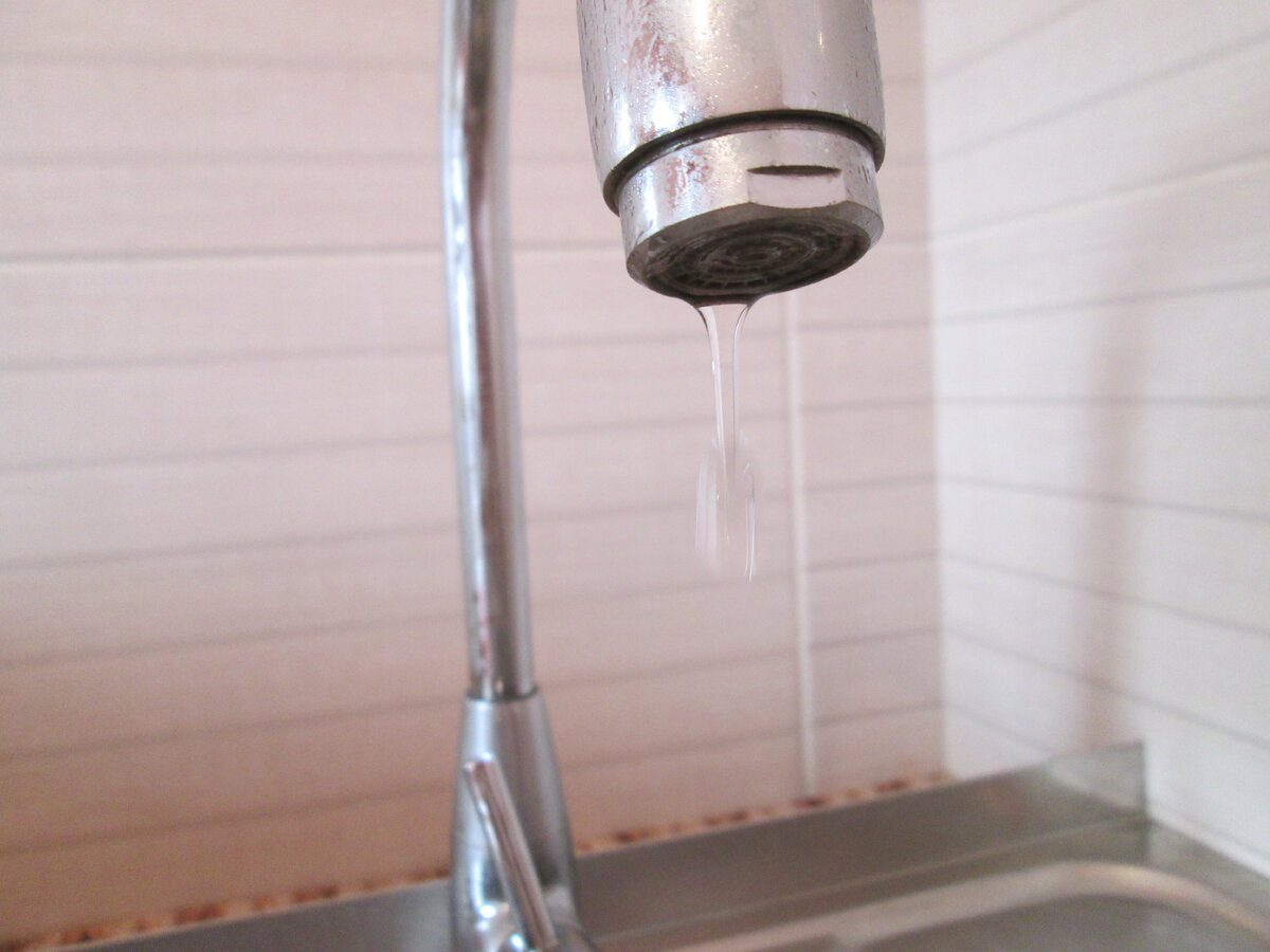 Експерти розповіли, як можна просто та швидко полагодити кран, що крапає – всього за 5 хвилин