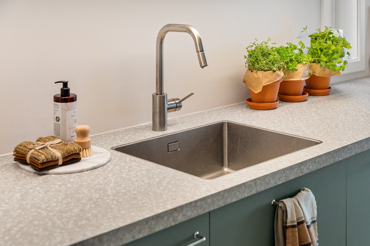 Експерти розповіли, як можна просто та швидко полагодити кран, що крапає – всього за 5 хвилин