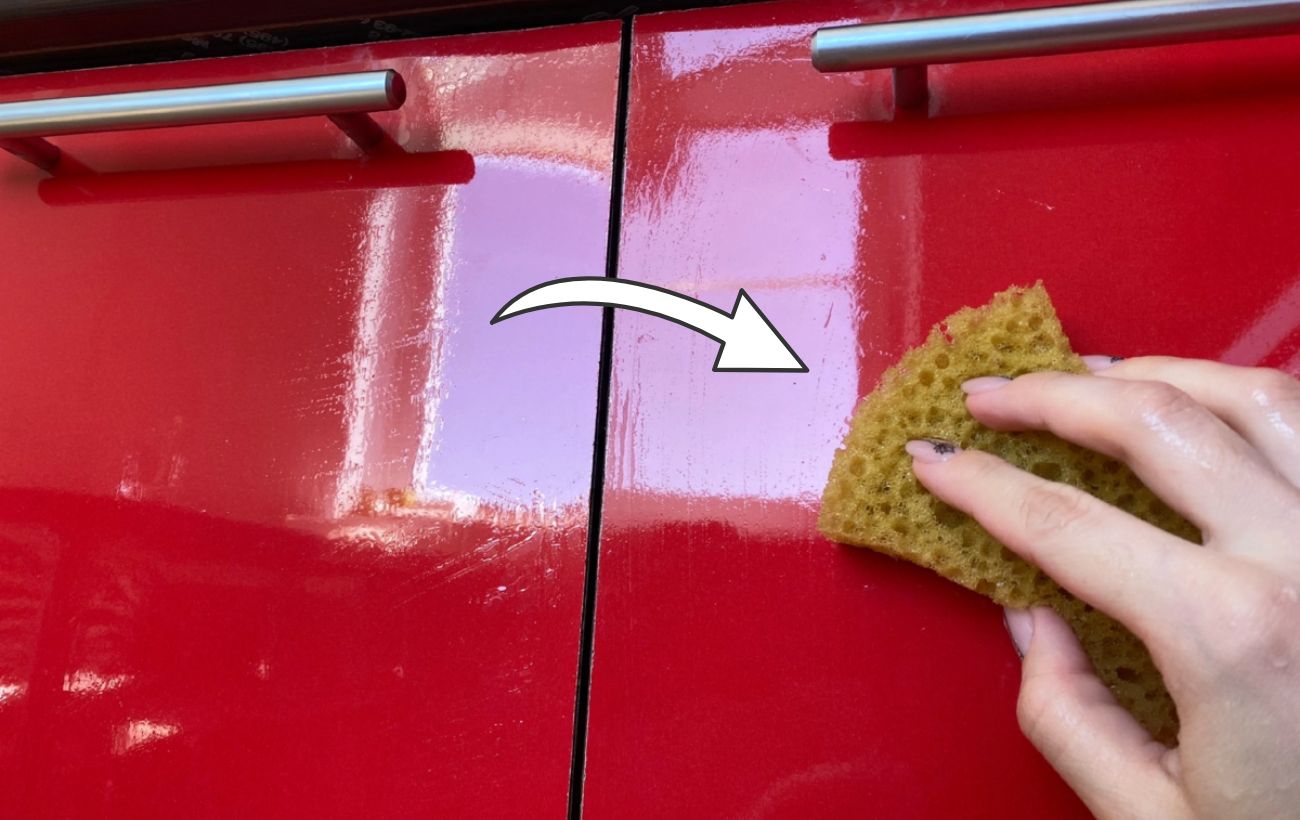 Як очистити фасад кухні