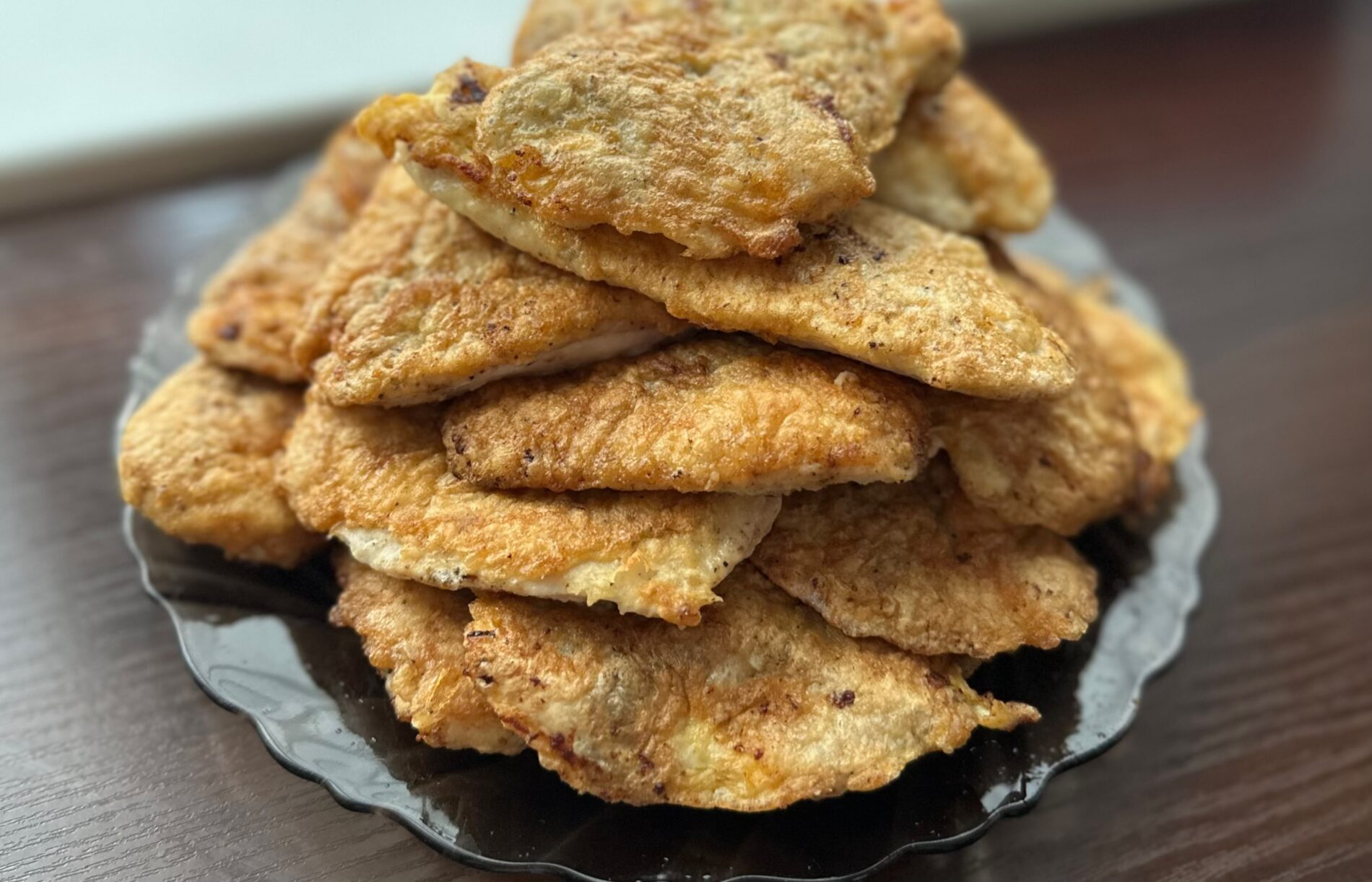 Господині розповіли, як приготувати багато лінивих відбивних з 3 курячих філе 