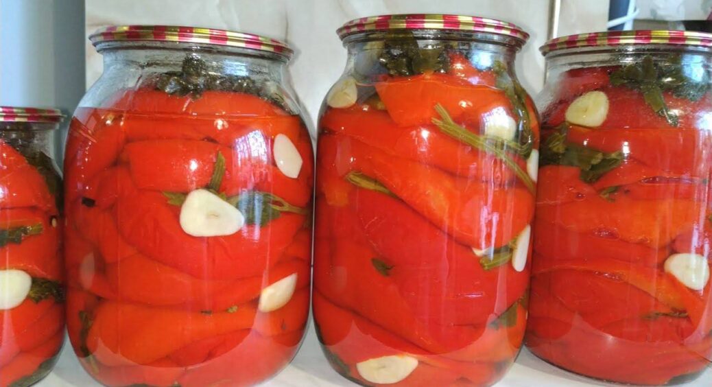 Ці мариновані перці закриваю по 100 банок: “особлива” заготівля на зиму за рецептом моєї 80-річної бабусі 