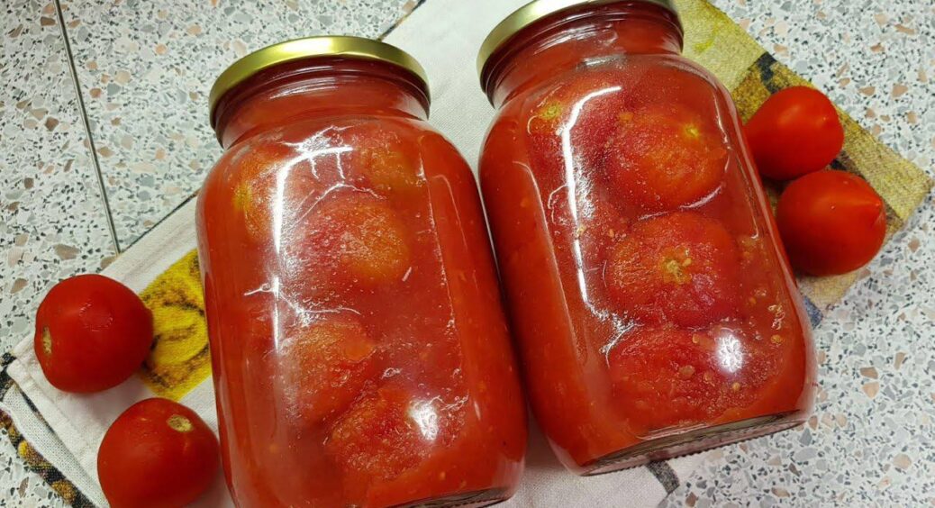 Ніхто не встоїть! Ці помідори у власному соку на зиму з’їдаються ще до весни – закриваю по 15 банок щодня 