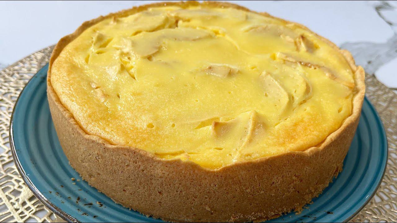 Кулінари розповіли, як приготувати неймовірно смачний яблучний пиріг