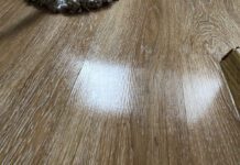 Свекруха вперше просила поради: 1 “генеральне” миття підлоги раз на 2 тижні – це не мрія, а реальність Господині розповіли, чим мити підлогу, щоб пил осідав вдвічі менше