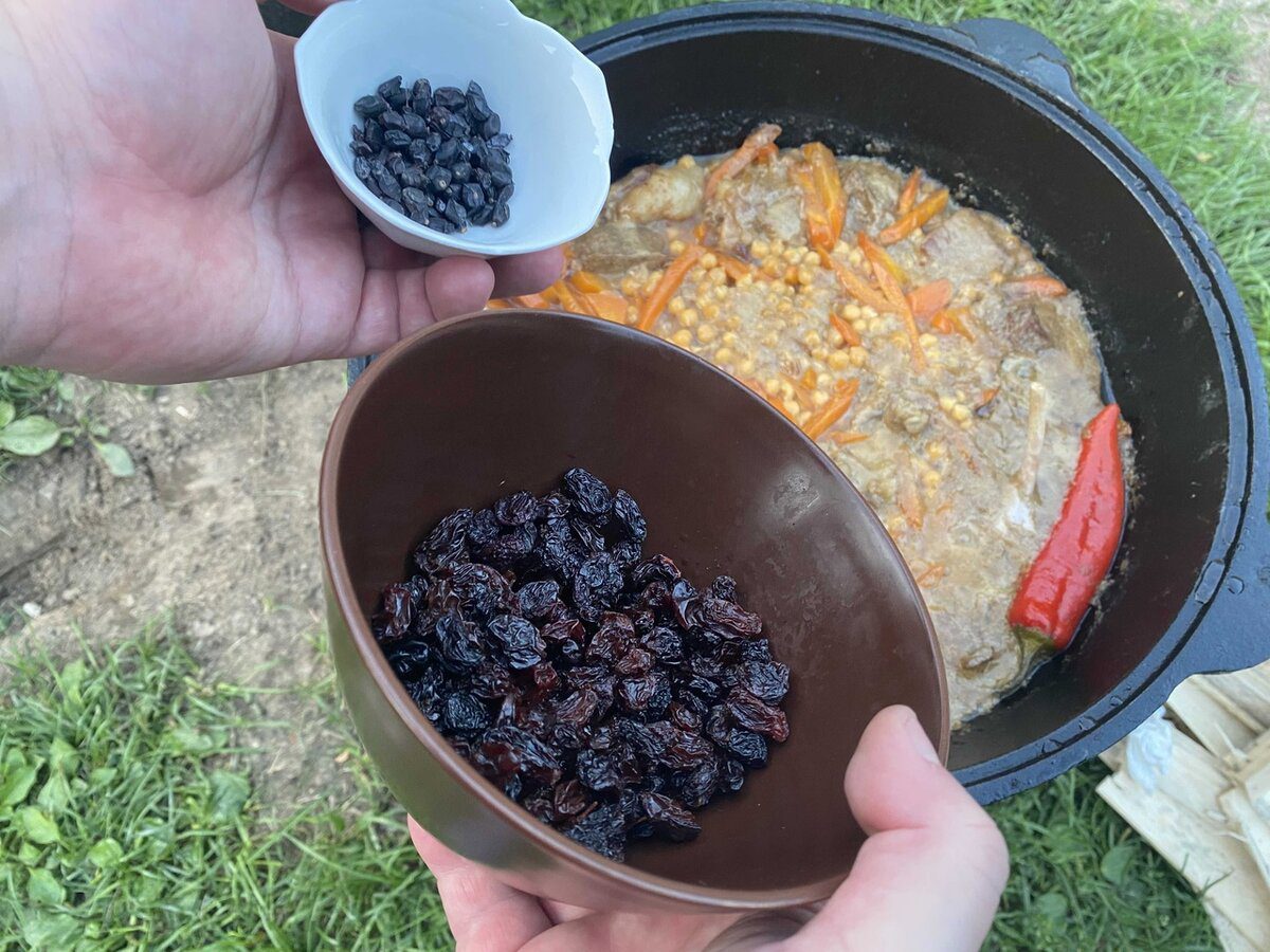 Кулінарні експерти розповіли, як готувати м'ясо так, аби воно було м'яким і насиченим на смак