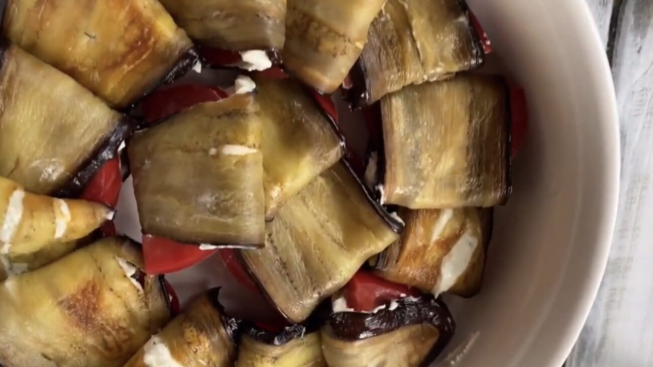 Господині розповіли, як приготувати смачні баклажани в духовці 