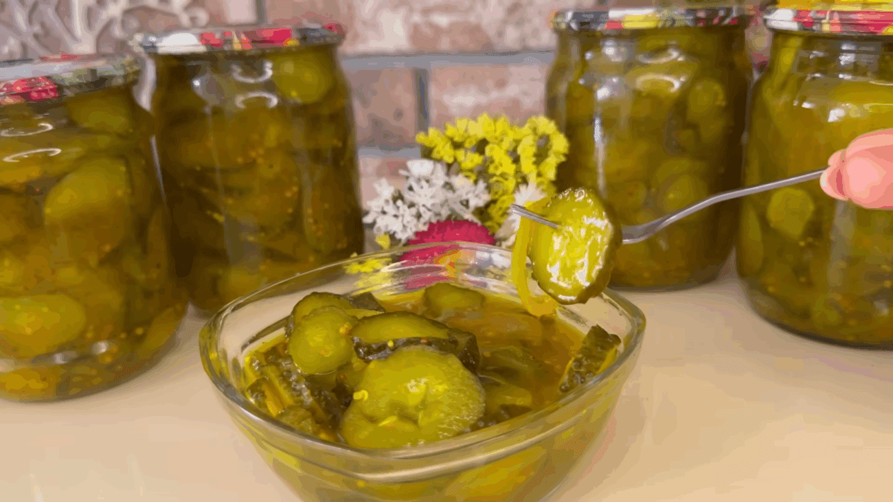 Експерти поділилися рецептом приготування смачних огірків пікулі