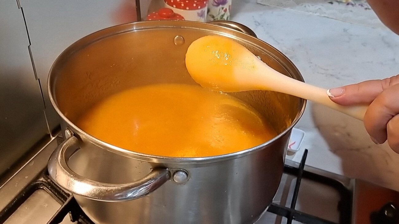 Кухарі показали, як загустити варення старим перевіреним методом