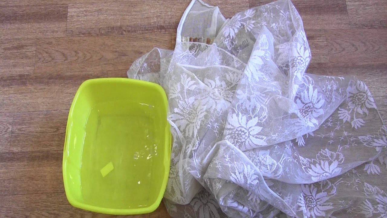 Покоївки розповіли, як відбілити тюль від жовтизни та сірості