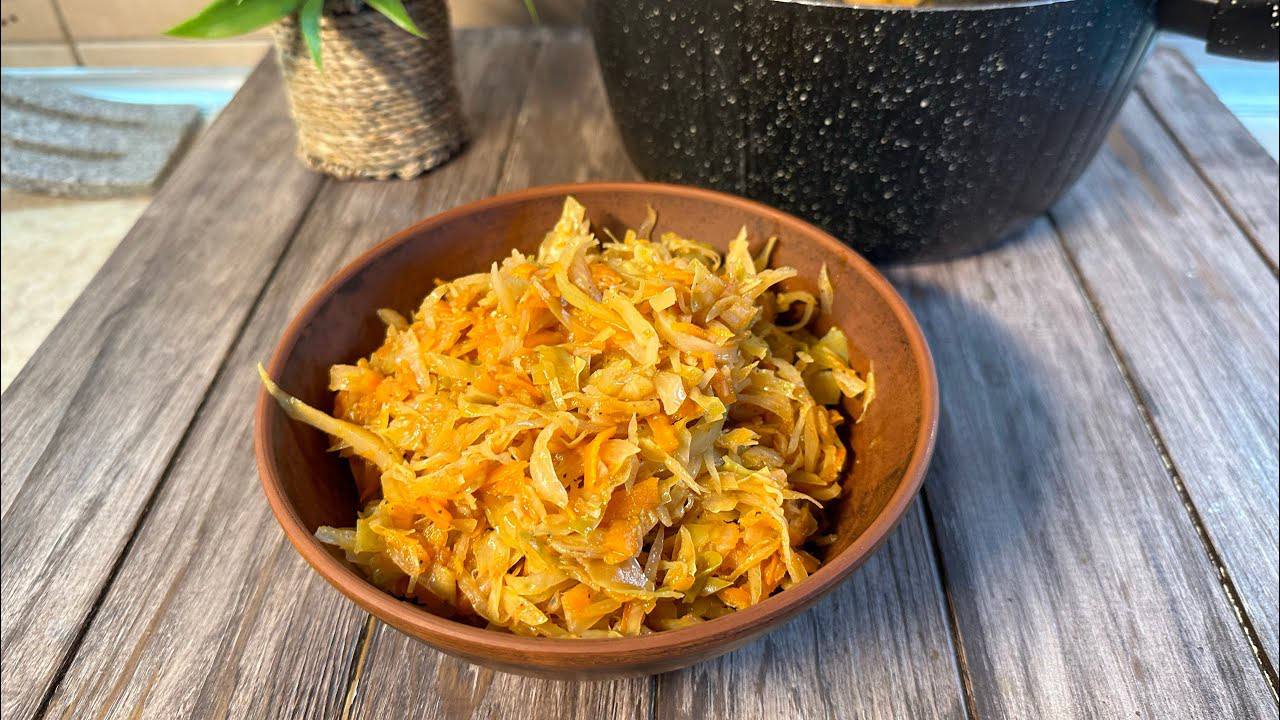 Кулінари поділилися секретами приготування смачної тушкованої капусти