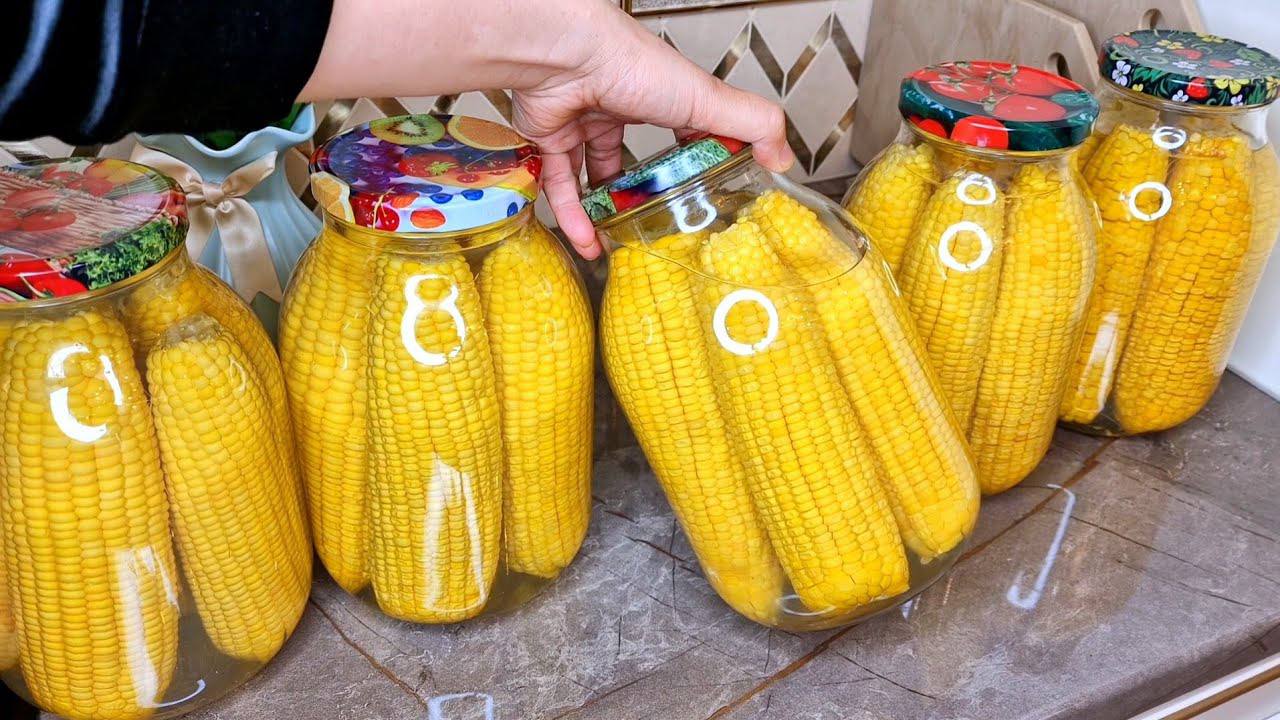 Кулінари розповіли, як приготувати кукурудзу в гострому розсолі на зиму